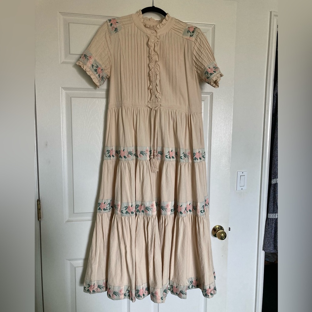 Ivy City Co Cream Ruffled Holland Dress